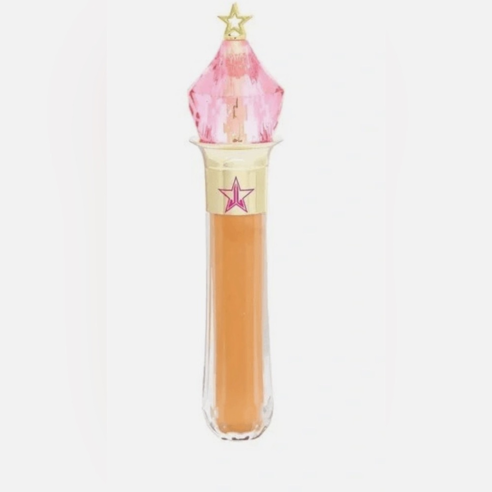 MAGIC STAR CONCEALER c9.5  NWBX Luxurious Concealer natural matte finish